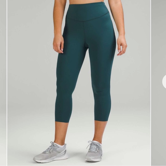 🍋 Lululemon Base Pace High-Rise Crop 23" - Picture 2 of 7